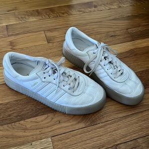 Adidas Samba Sneakers